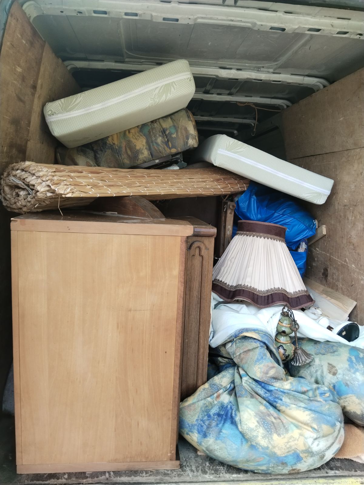 Iznošenje nameštaja Beograd